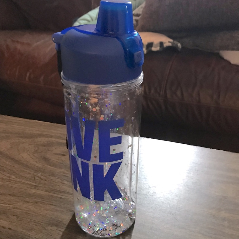 LOVE PINK Water Bottle!